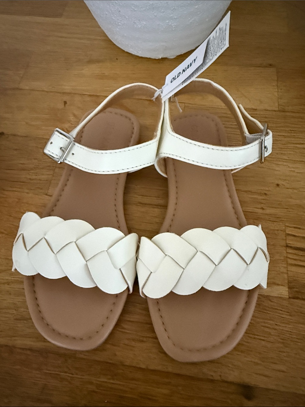 Old Navy Cream Braided Strap Kids Sandals with Ankle Buckle size 12